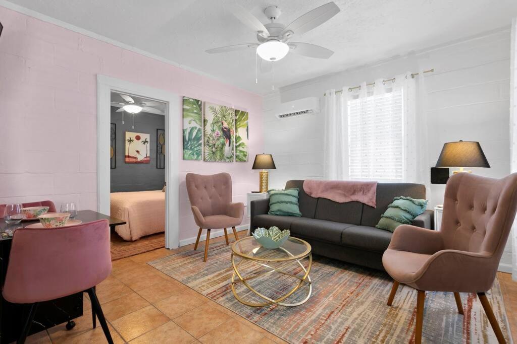Апартаменты The Pink Oasis Waterfront 1 Bed Apt Тампа Экстерьер фото